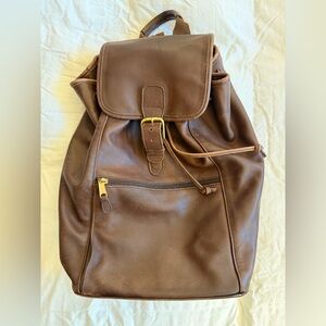 Coach, XL Vintage Travel Rucksack
Creed: 0529 made in the United States